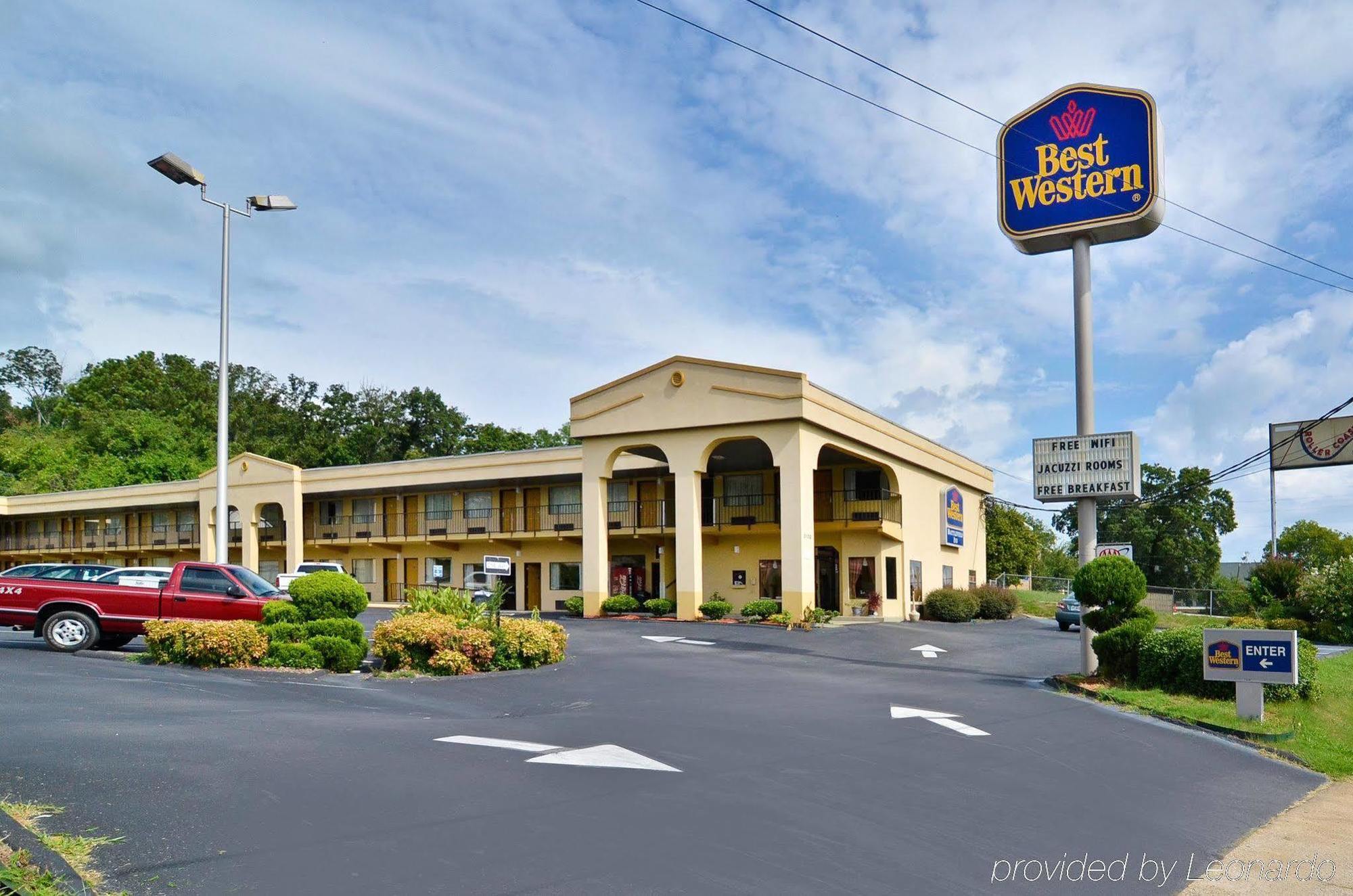 Econo Lodge Inn & Suites Fort Oglethorpe Exterior photo